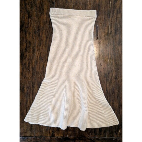 H&M Ribbed Knit High Waist Flared Midi Skirt Cream Beige - Picture 7 of 8